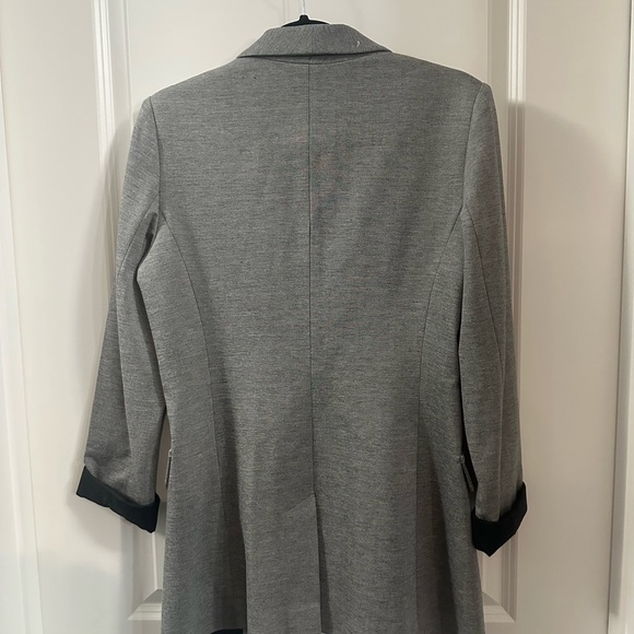 Women’s Blazer (Medium) - Picture 3 of 8